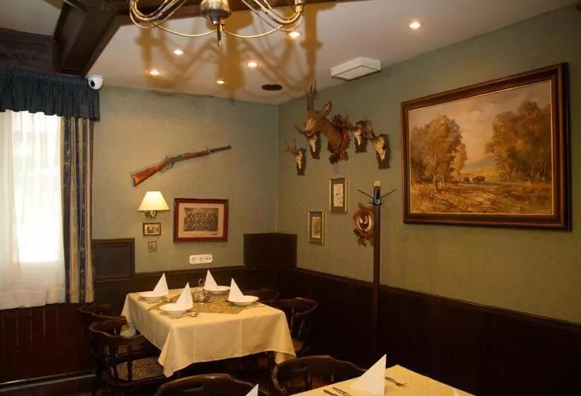 Hotel Platán