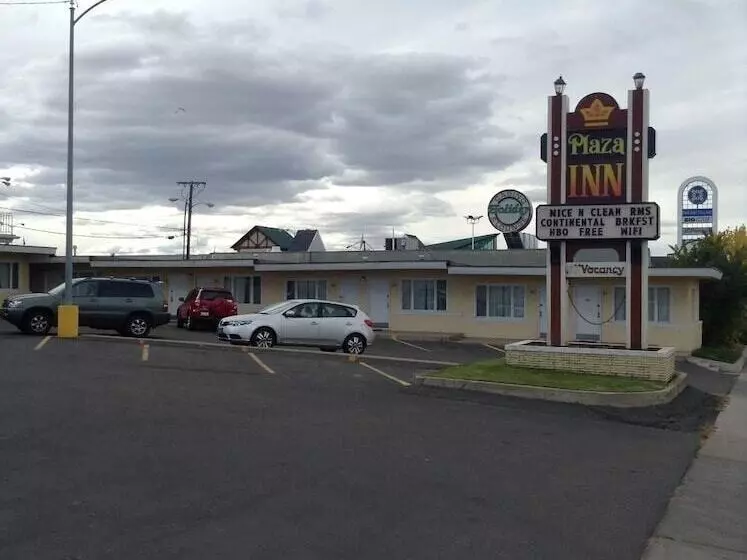 هتل Plaza Inn