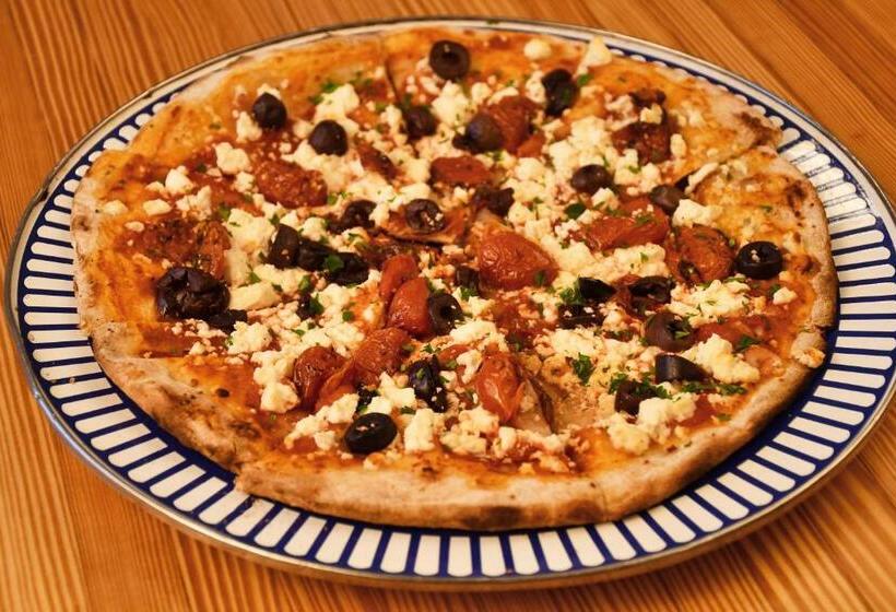 فندق Silver Birches Resort