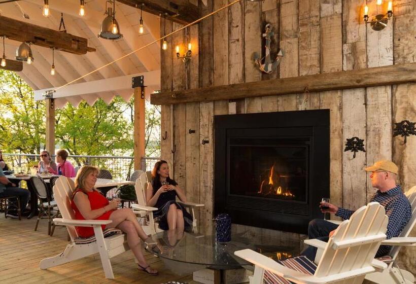 فندق Silver Birches Resort