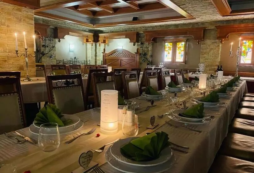 Hotelli Villa