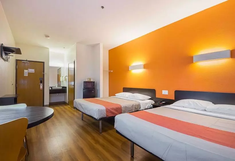 Motel 6 Dallas – Irving Dfw Airport South