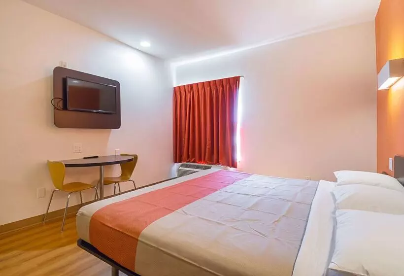 Motel 6 Dallas – Irving Dfw Airport South