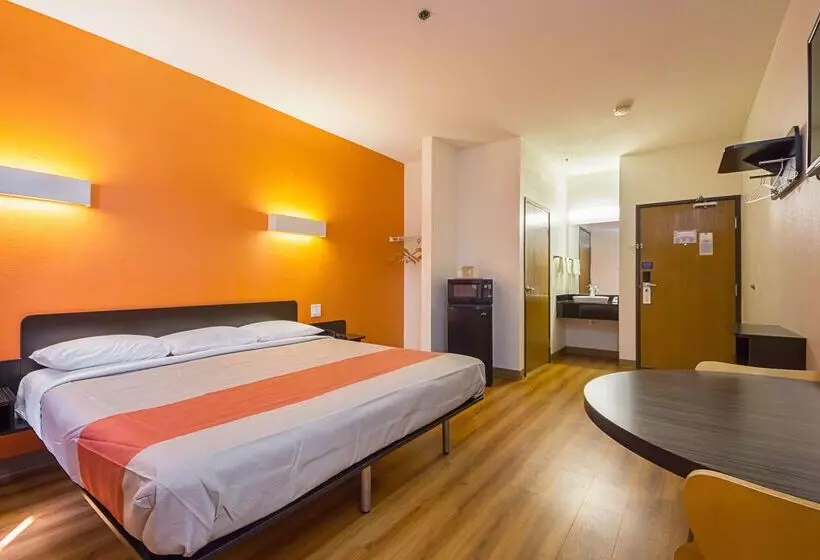 Motel 6 Dallas – Irving Dfw Airport South