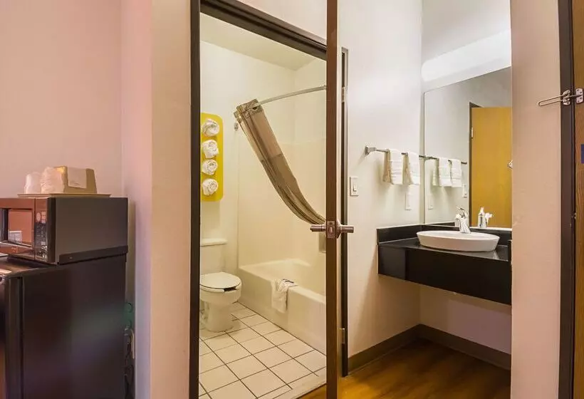 Motel 6 Dallas – Irving Dfw Airport South