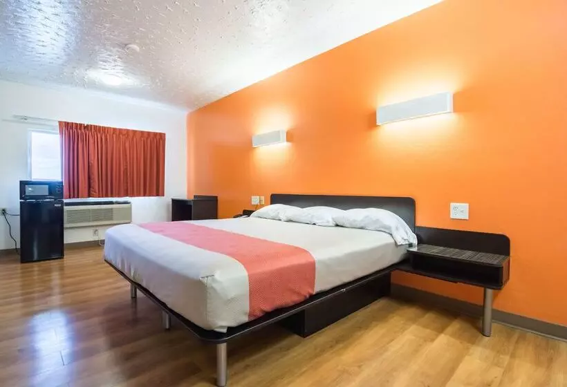 Motel 6 Globe, Az