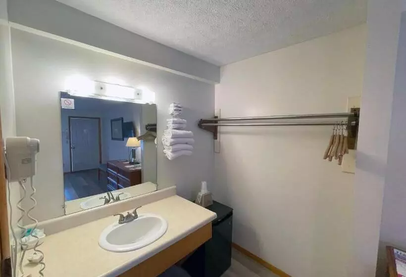 Plantation Motel