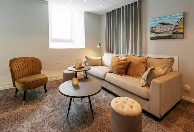 Spis Hotell Amber