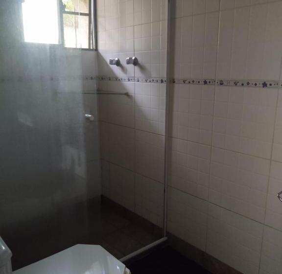 Hostel Pousada Vale Encantado Macaé