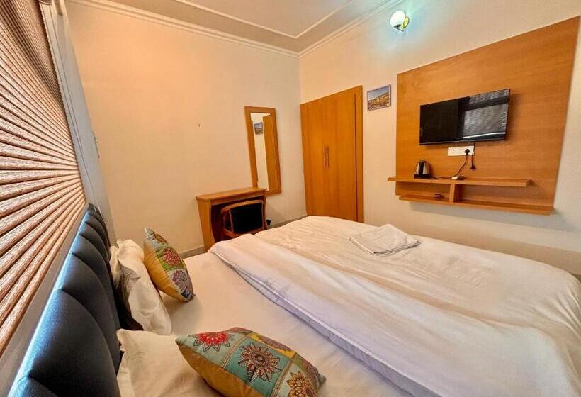 فندق صغير Sailani Lostels