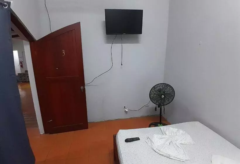 تختخواب و صبحانه Hospedaje Yunandre