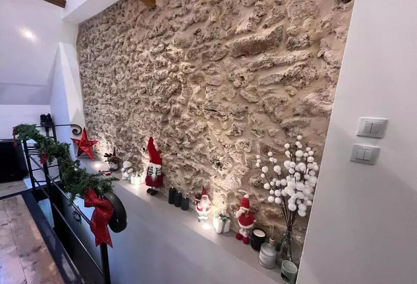 Aamiaismajoitus (B&B) Le Nid D’isa