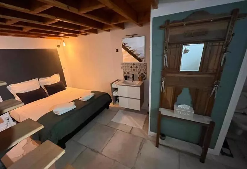 Aamiaismajoitus (B&B) Le Nid D’isa