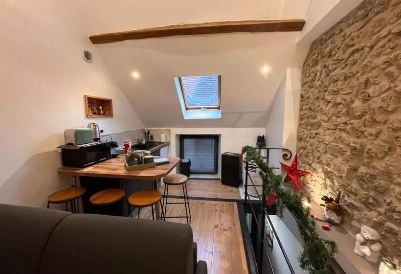 Aamiaismajoitus (B&B) Le Nid D’isa