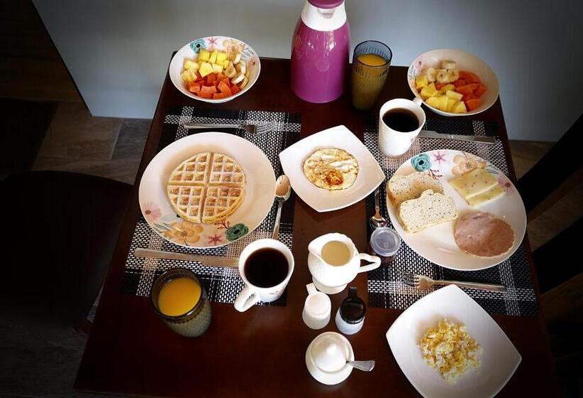 Bed and Breakfast Raya