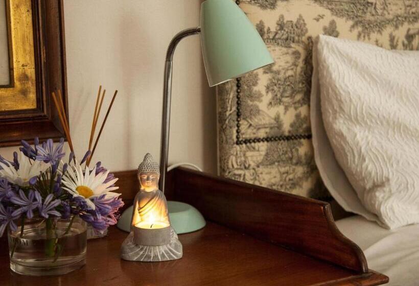 Bed and Breakfast The Montagu Coach House