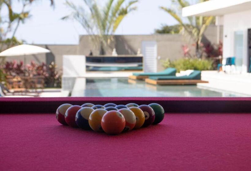 تختخواب و صبحانه The View