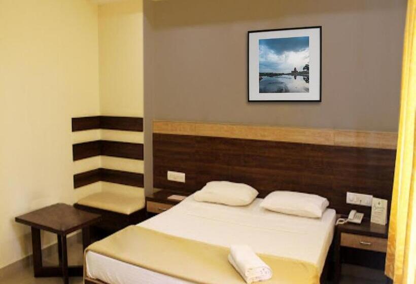 G R B Hotels Aishwarya Grand