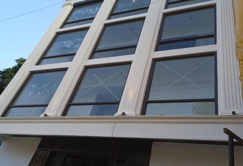 G R B Hotels Aishwarya Grand