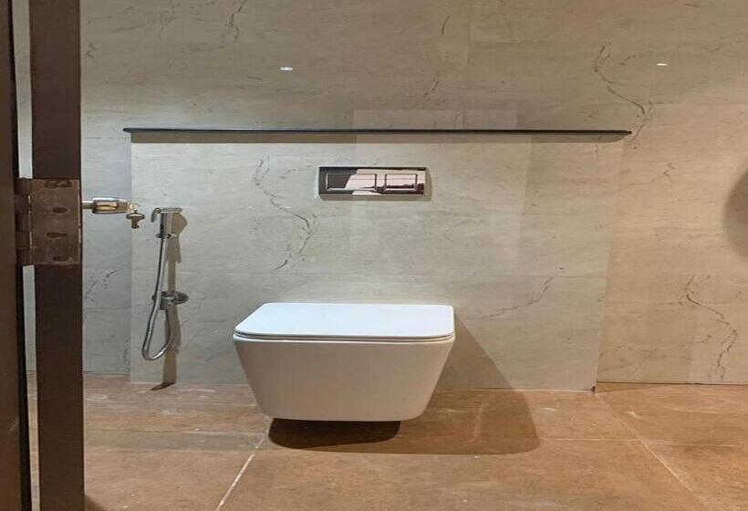 G R B Hotels Aishwarya Grand