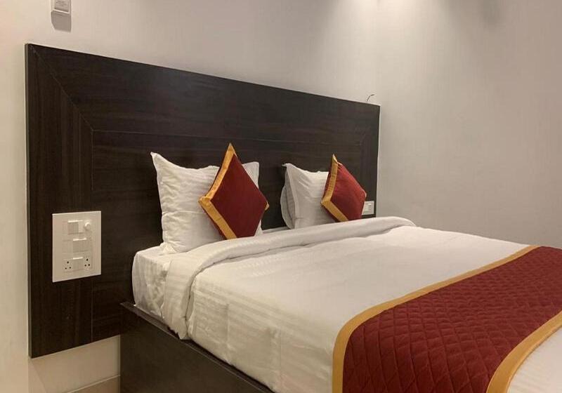 G R B Hotels Aishwarya Grand
