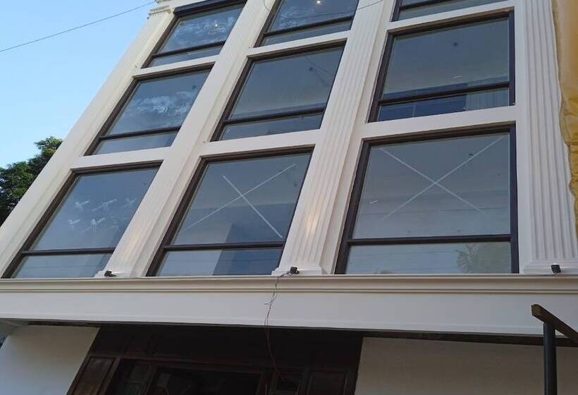 G R B Hotels Aishwarya Grand