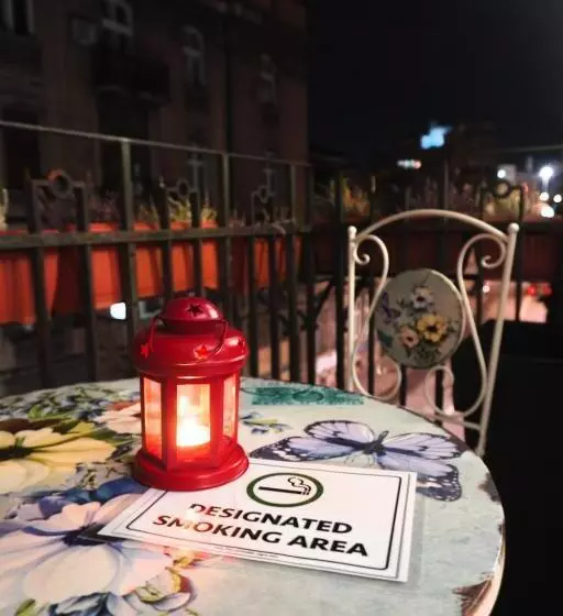Gracia Apartment
