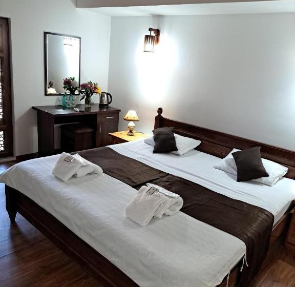 בית מלון כפרי Terrace By Minaret