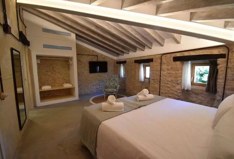 Hotelli Calvario Plaza