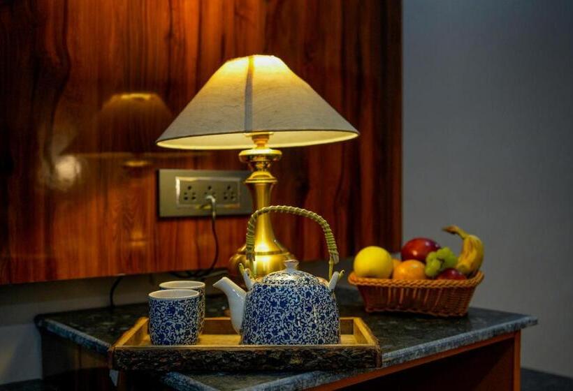 هتل Kasol Arthouse The Treasure Of Himalayas