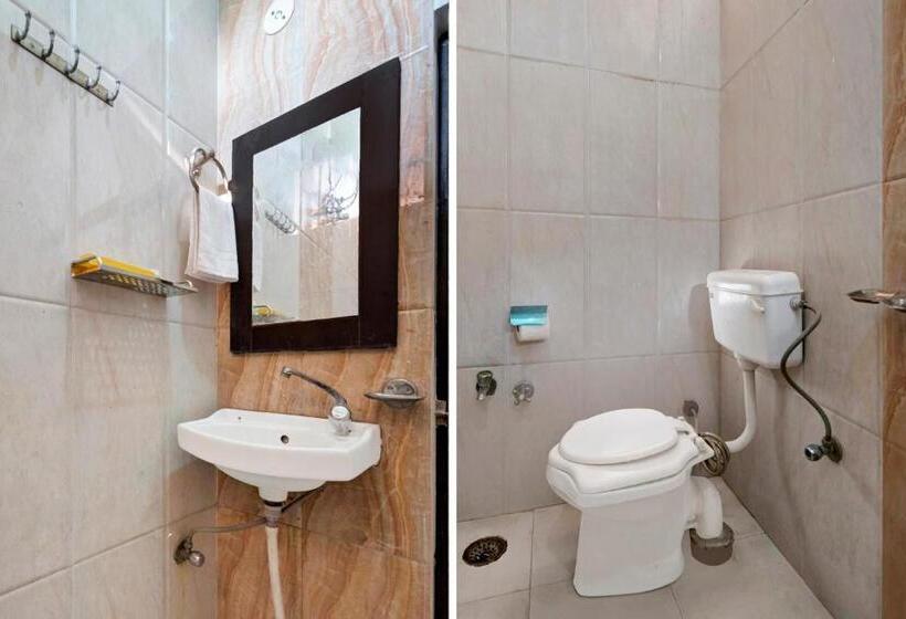 호텔 Oyo Flagship Leo Club