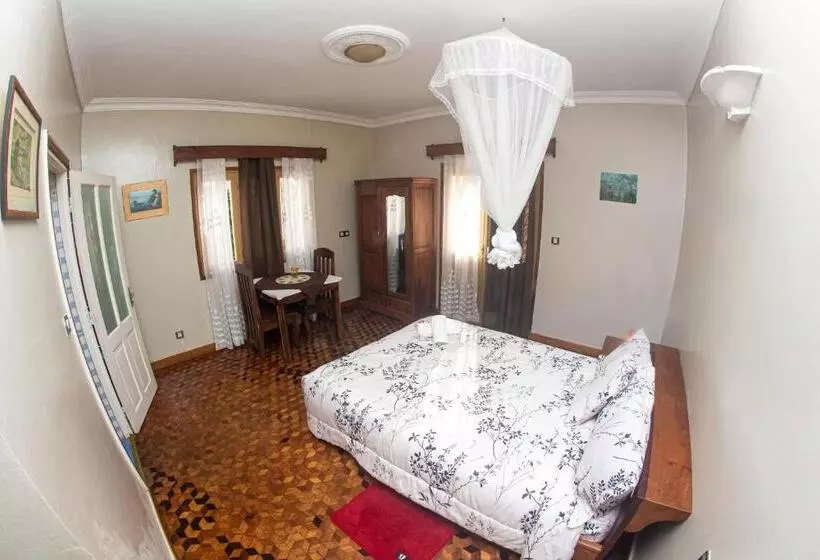 هتل Pension Vanille