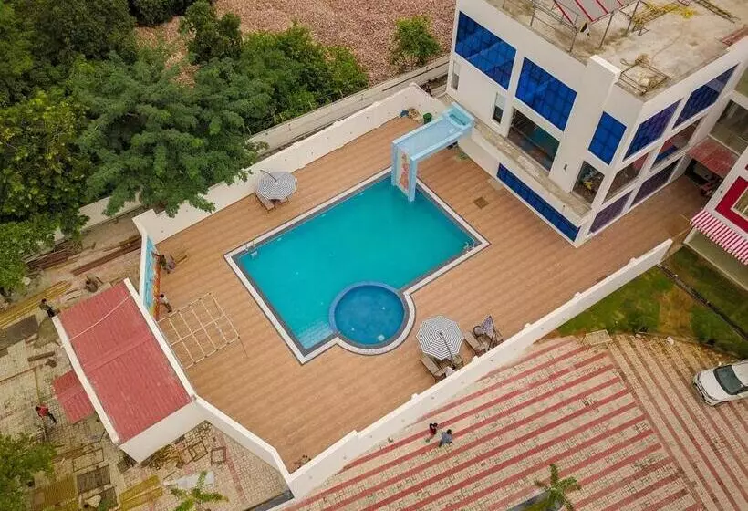 Hotelli Welcome Resorts And Spa