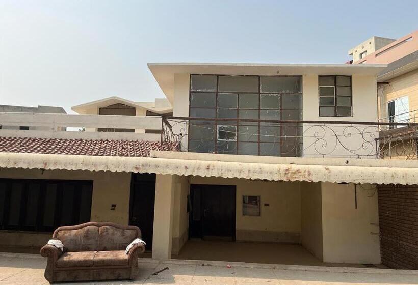 Motel Ambassador Multan