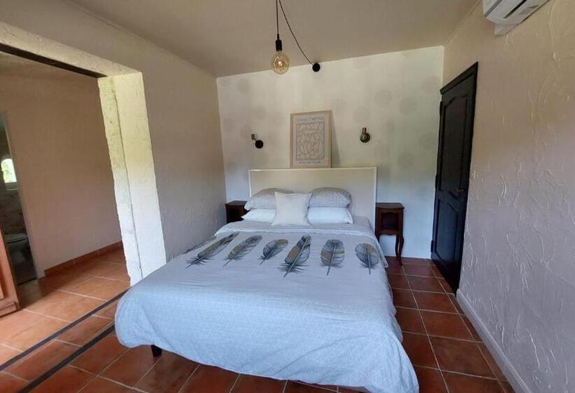 بنسيون Chambre Aramis