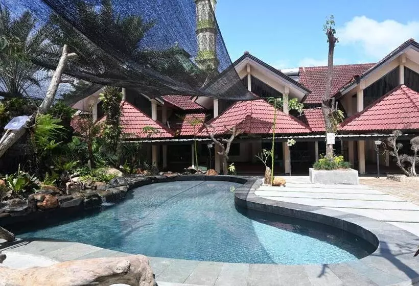 پانسیون Rimbawan Guest House
