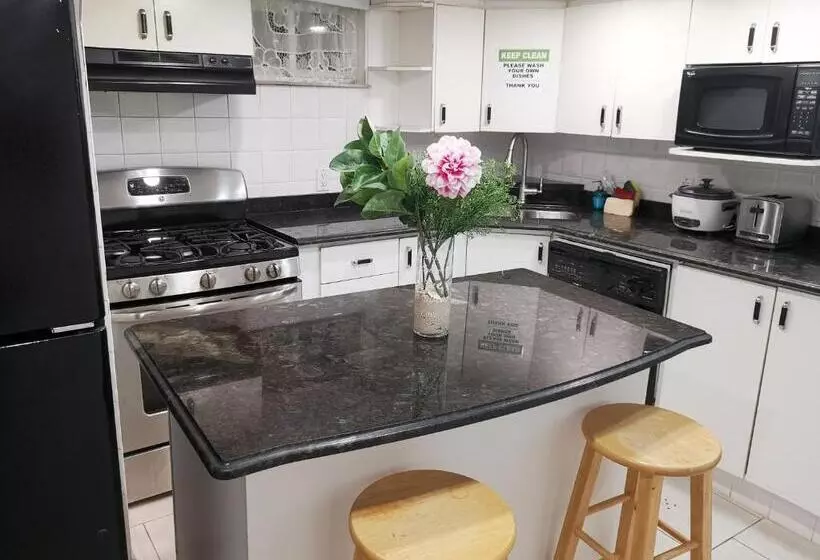 Majatalo Tidy Private Rooms With Full Kitchen