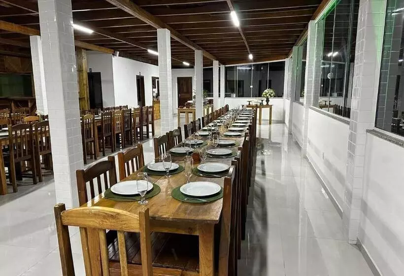 ペンション Vila Dos Pássaros, Quarto 04