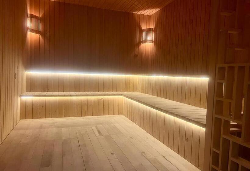 S Class Hotel Convention Center