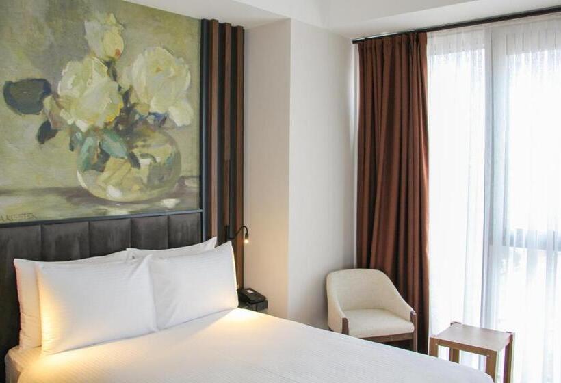 S Class Hotel Convention Center