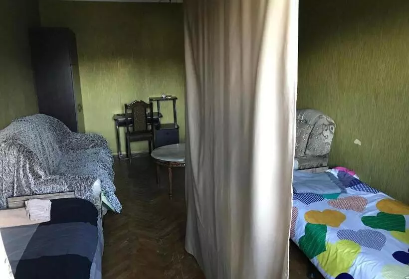 T9b Hostel