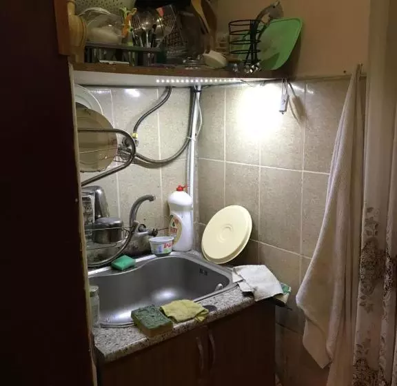 T9b Hostel