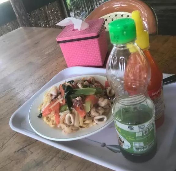 Retkeilymaja Naks Shack