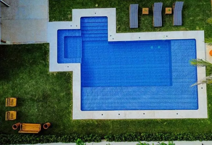 ユースホステル Pousada Manacá Exclusive Suítes