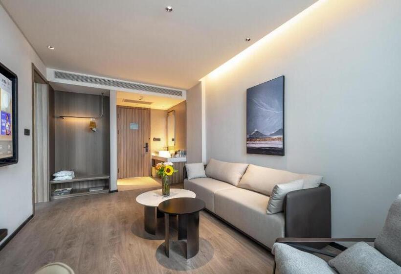 Atour Hotel Anji Longshan