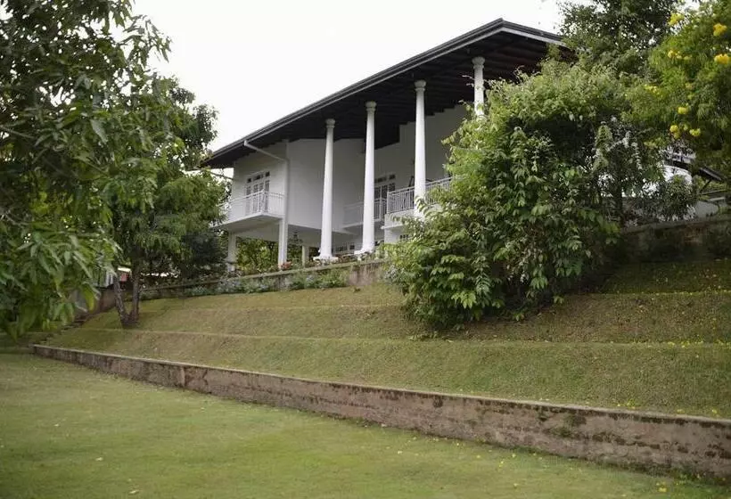 Aamiaismajoitus (B&B) Boztreve Home