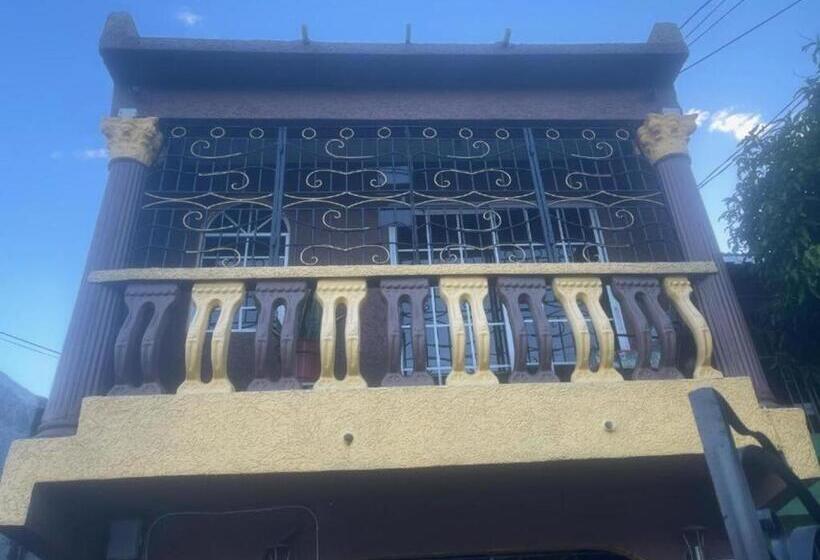 تختخواب و صبحانه Jamaican J Home