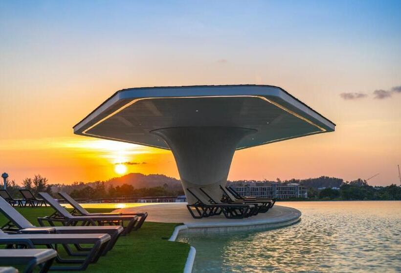 Homa Cherngtalay Phuket