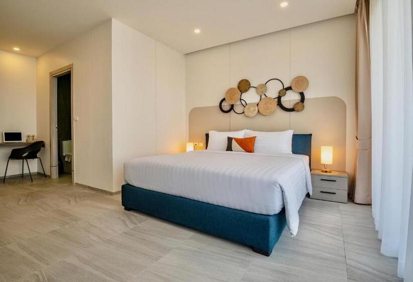 Homa Cherngtalay Phuket