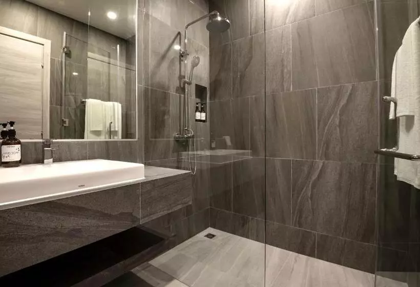 Homa Cherngtalay Phuket